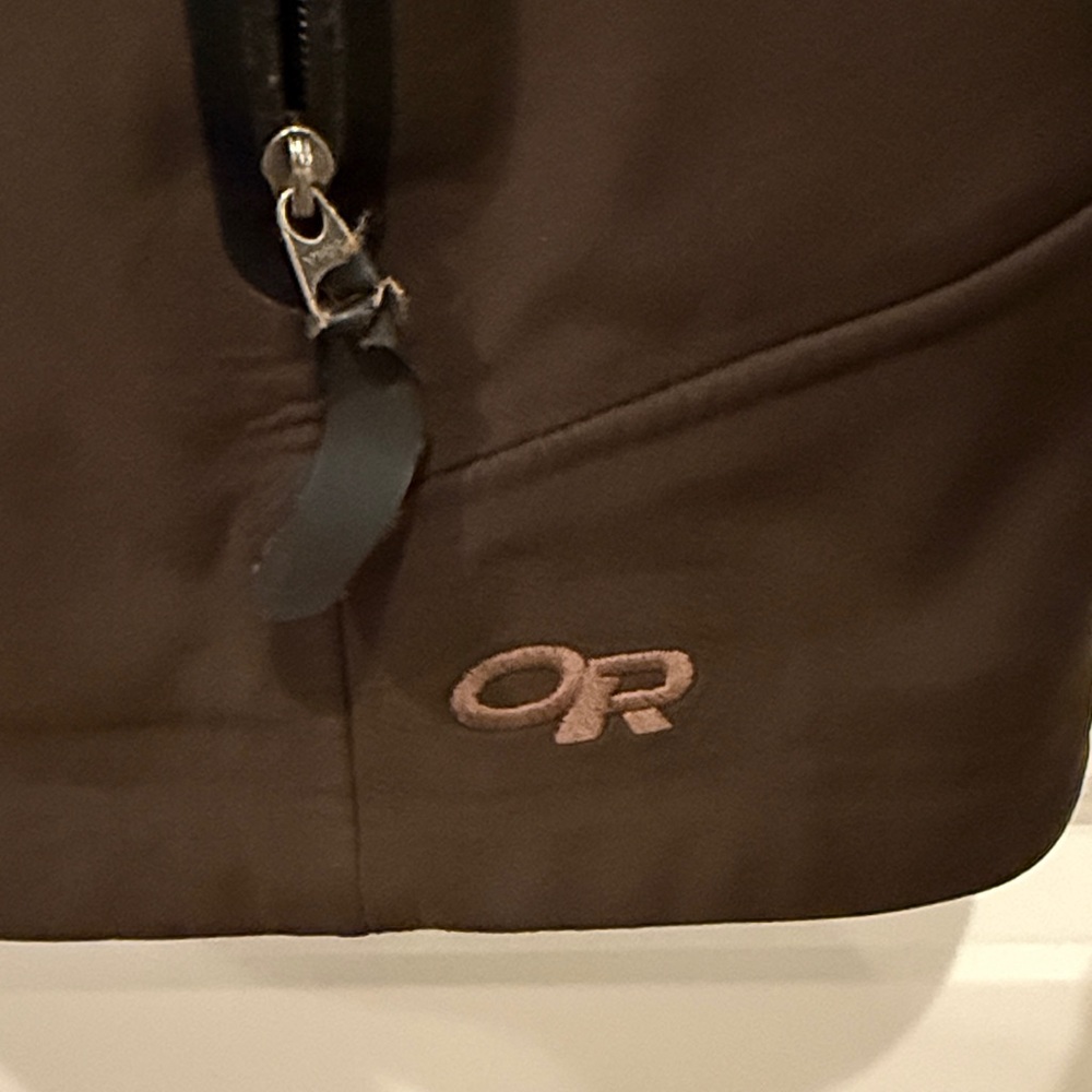 Outdoor Research Chocolate Ski Jacket - Picture 4 of 9